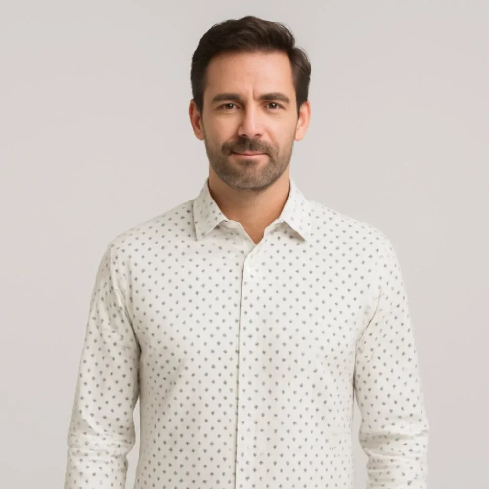Banana Republic Men's White Blue Long Sleeve Shirt Standard Fit Large